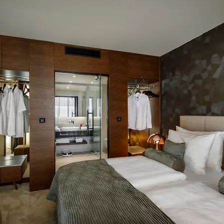 Ambasador - Liburnia Hotel 5*