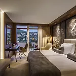 Ambasador - By Liburnia & Szálloda 5*