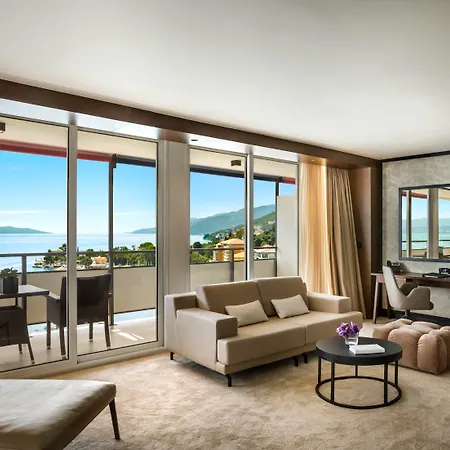 Ambasador - Liburnia Hotell