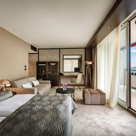 Ambasador - By Liburnia & Szálloda 5*